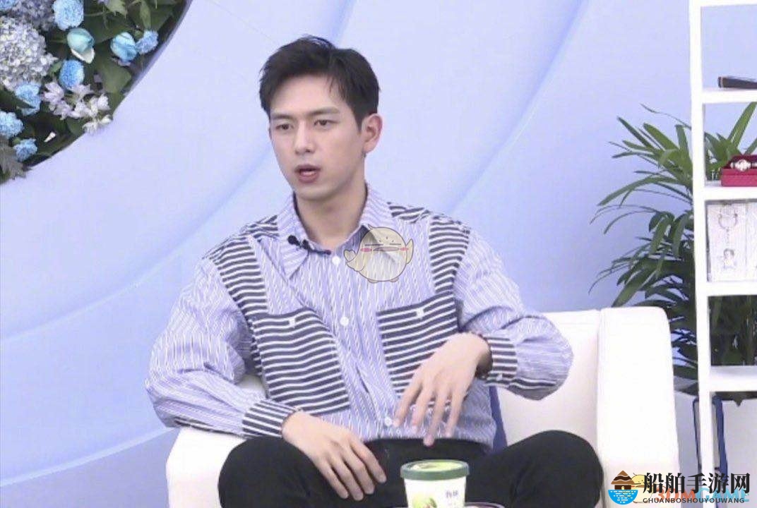 李现淡黄的长裙火红的裤衩直播在哪里看